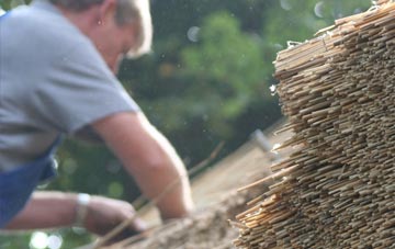 professional White Stake thatchers